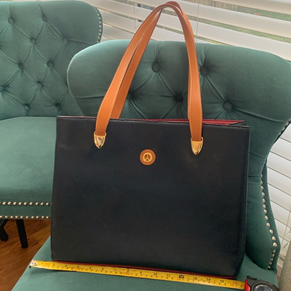 Woman’s handbag